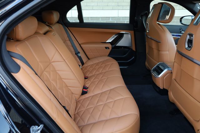 2023 BMW 7 Series 740i - 23002215 - 23