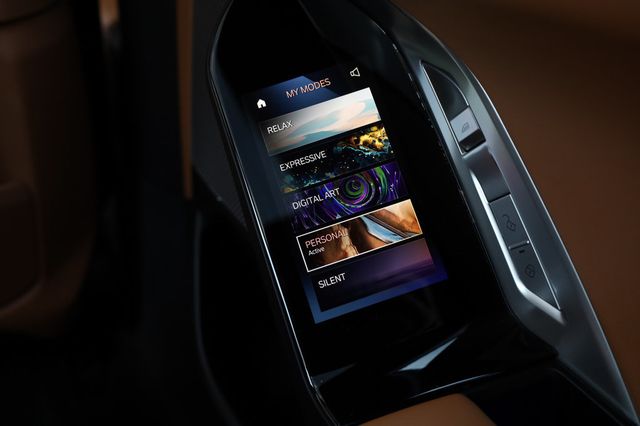 2023 BMW 7 Series 740i - 23002215 - 34