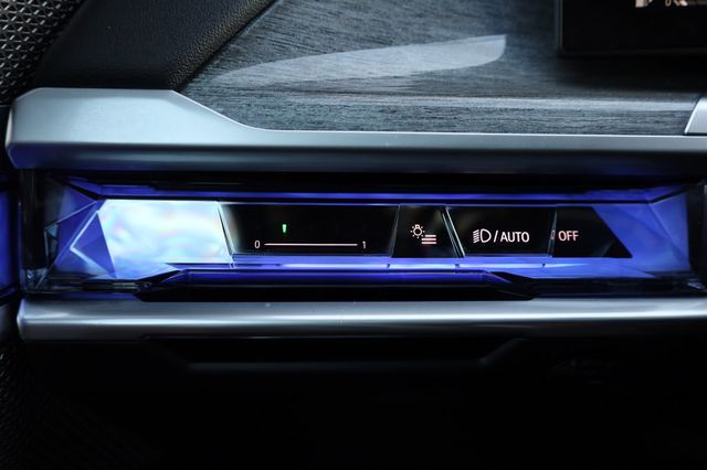 2023 BMW 7 Series 740i - 23002215 - 37