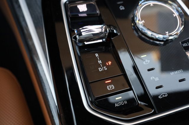 2023 BMW 7 Series 740i - 23002215 - 56