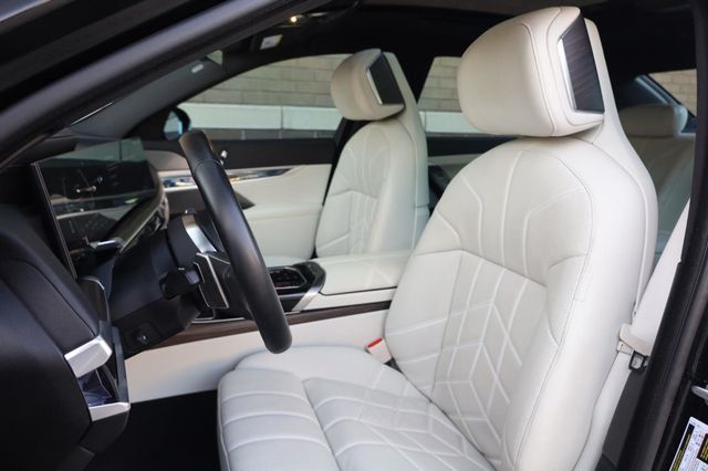 2023 BMW 7 Series 740i - 23034642 - 15
