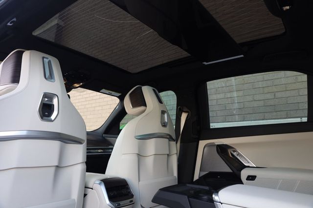 2023 BMW 7 Series 740i - 23034642 - 18