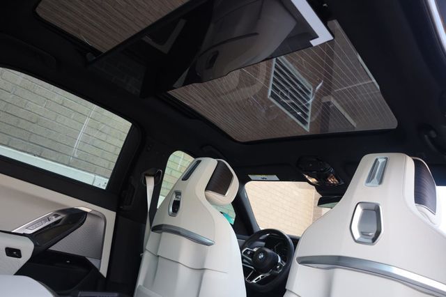 2023 BMW 7 Series 740i - 23034642 - 25