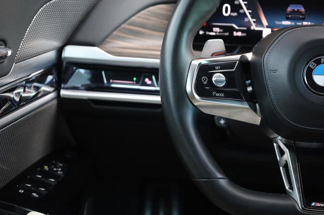 2023 BMW 7 Series 740i - 23034642 - 34