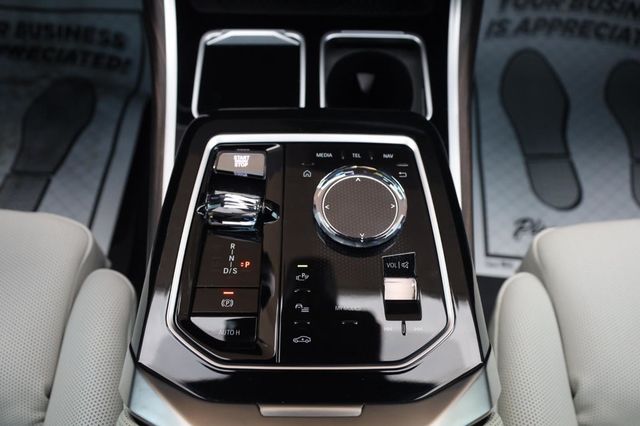2023 BMW 7 Series 740i - 23034642 - 54