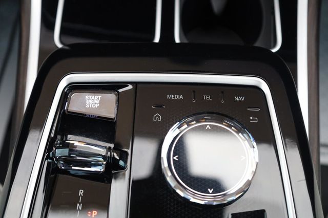 2023 BMW 7 Series 740i - 23034642 - 55