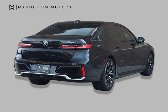 2023 BMW 7 Series 740i - 23034642 - 6