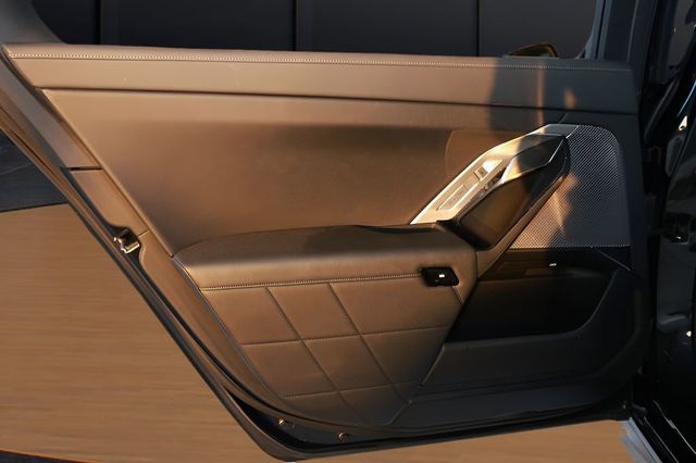 2023 BMW 7 Series 740i - 22999850 - 16