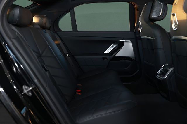 2023 BMW 7 Series 740i - 22999850 - 18