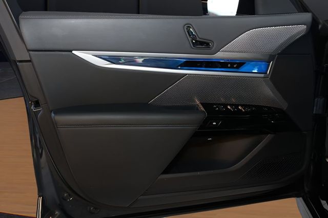 2023 BMW 7 Series 740i - 22999850 - 27