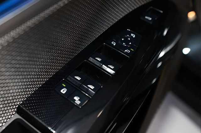 2023 BMW 7 Series 740i - 22999850 - 28