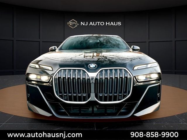 2023 BMW 7 Series 740i - 23009376 - 2