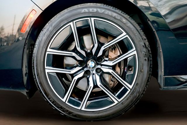 2023 BMW 7 Series 740i - 23009376 - 35