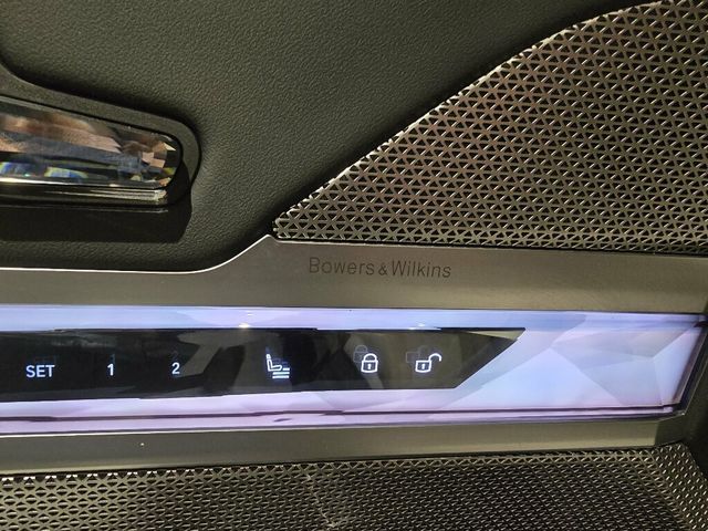 2023 BMW 7 Series 740i/MSport/ActiveDriveAssistPro/AdaptiveCruise/Bowers&Wilkins - 23075477 - 11