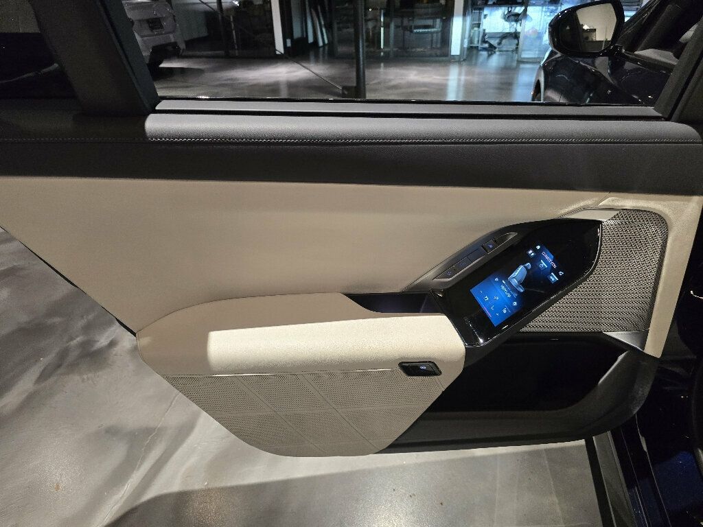 2023 BMW 7 Series 740i/MSport/ActiveDriveAssistPro/AdaptiveCruise/Bowers&Wilkins - 23075477 - 21
