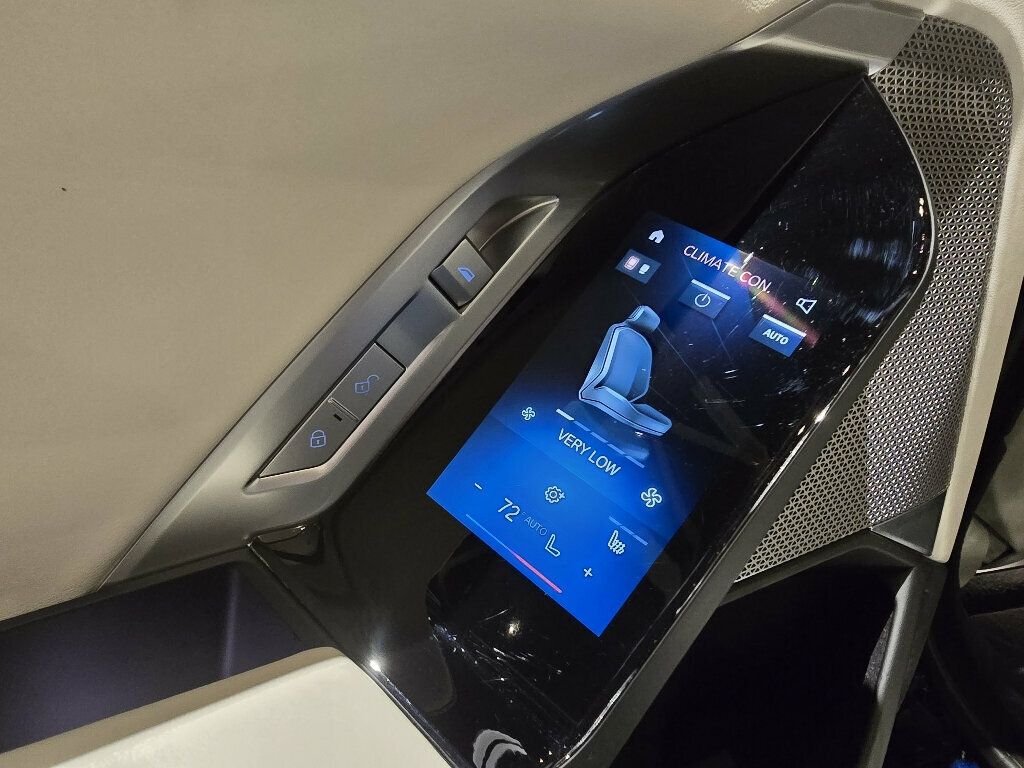 2023 BMW 7 Series 740i/MSport/ActiveDriveAssistPro/AdaptiveCruise/Bowers&Wilkins - 23075477 - 22