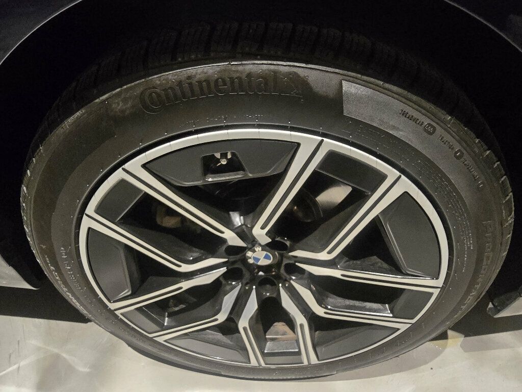 2023 BMW 7 Series 740i/MSport/ActiveDriveAssistPro/AdaptiveCruise/Bowers&Wilkins - 23075477 - 33