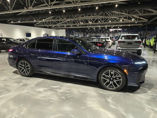 2023 BMW 7 Series 740i/MSport/ActiveDriveAssistPro/AdaptiveCruise/Bowers&Wilkins - 23075477 - 3