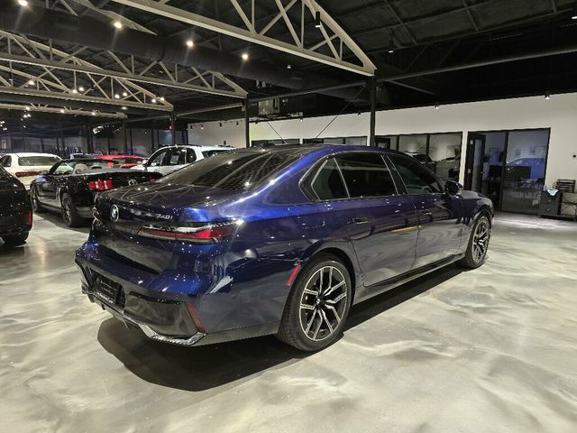 2023 BMW 7 Series 740i/MSport/ActiveDriveAssistPro/AdaptiveCruise/Bowers&Wilkins - 23075477 - 4