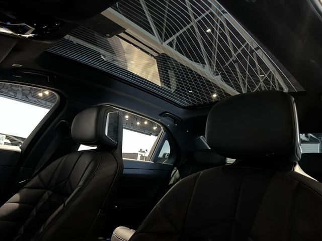 2023 BMW 7 Series 740i/MSportPkgPro/HtdSeats1st&2ndRow/SkyLounge/Bower&Wilkins - 23075478 - 11