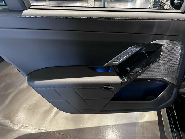 2023 BMW 7 Series 740i/MSportPkgPro/HtdSeats1st&2ndRow/SkyLounge/Bower&Wilkins - 23075478 - 13