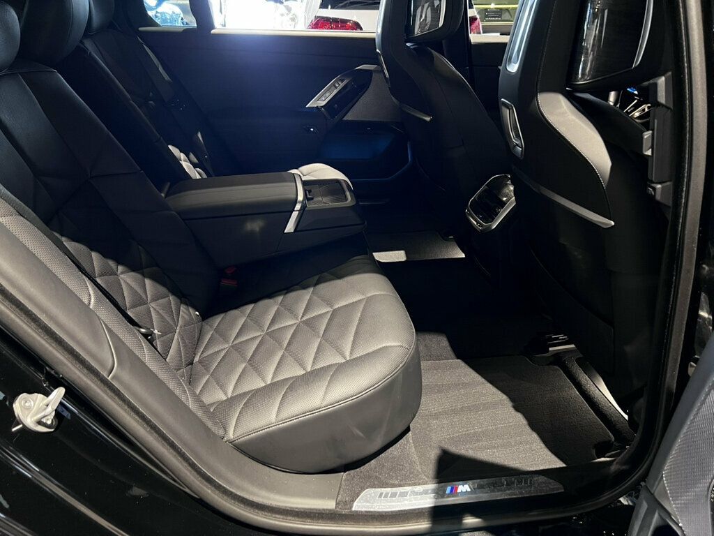 2023 BMW 7 Series 740i/MSportPkgPro/HtdSeats1st&2ndRow/SkyLounge/Bower&Wilkins - 23075478 - 21