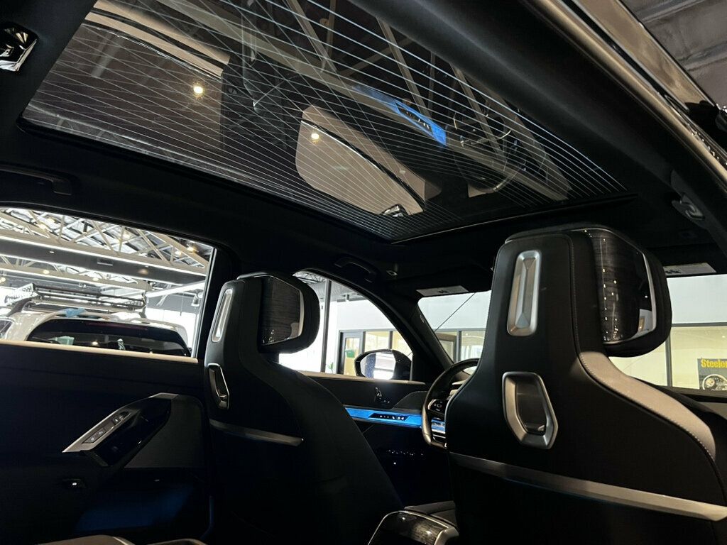2023 BMW 7 Series 740i/MSportPkgPro/HtdSeats1st&2ndRow/SkyLounge/Bower&Wilkins - 23075478 - 23