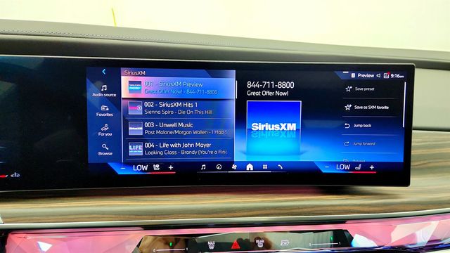 2023 BMW 7 Series 740i Sedan w/ 21’’ Wheels, M Sport Pro Pkg & Parking Assistance - 23035169 - 17