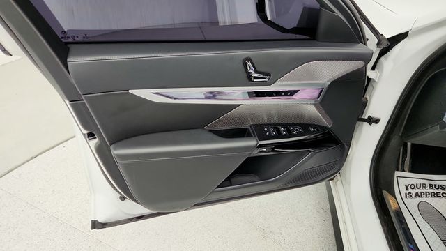 2023 BMW 7 Series 740i with Automatic Doors, 21'' Wheels & Parking Assistance Pkg - 22942769 - 10