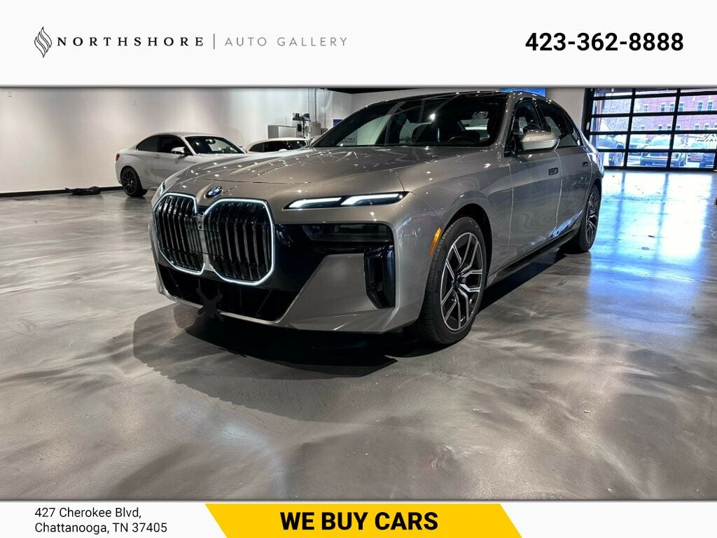 2023 BMW 7 Series 760i/AWD/DrivingAssistanceProfPkg/ParkAssistPkg/AdapCruise/NAV - 22736921 - 0