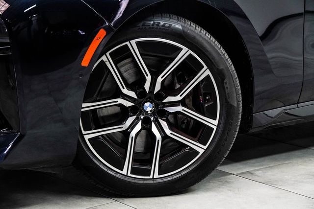 2023 BMW 7 Series 760i xDrive - 23026361 - 2