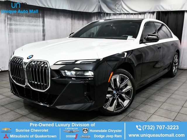 2023 BMW 7 Series 760i xDrive - 22959680 | Video 1