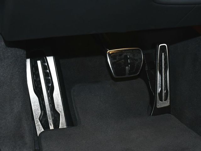 2023 BMW 7 Series 760i xDrive - 23011159 - 25