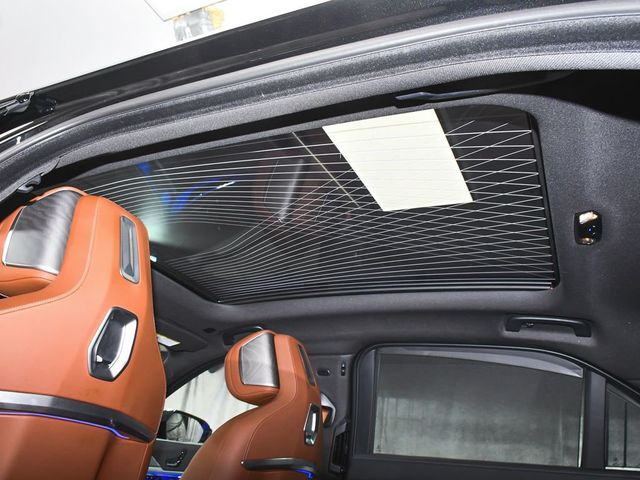 2023 BMW 7 Series 760i xDrive - 23011159 - 55