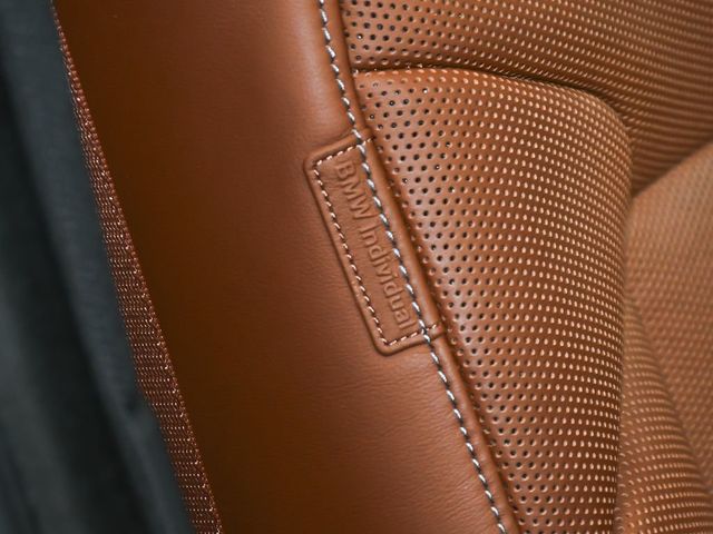 2023 BMW 7 Series 760i xDrive - 23011159 - 65