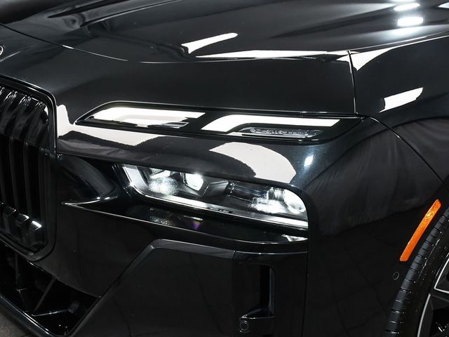 2023 BMW 7 Series 760i xDrive - 23011159 - 78
