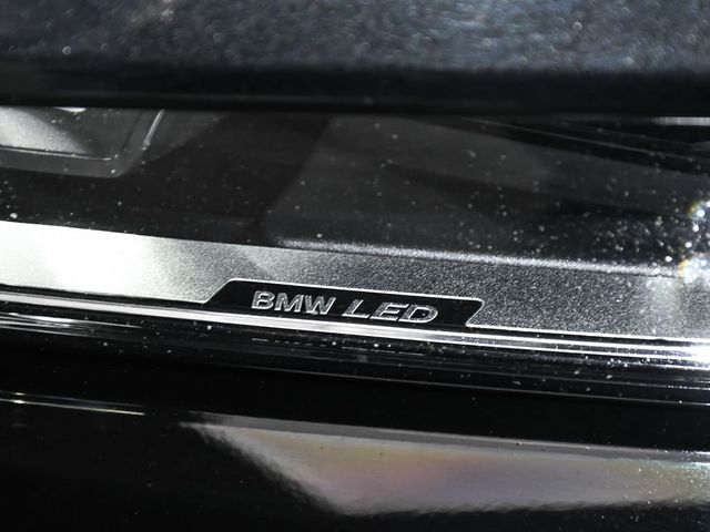 2023 BMW 7 Series 760i xDrive - 23011159 - 79