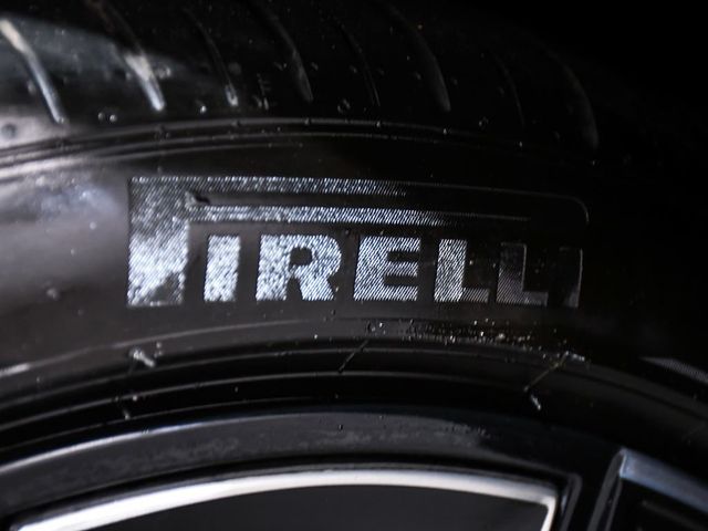 2023 BMW 7 Series 760i xDrive - 23011159 - 93