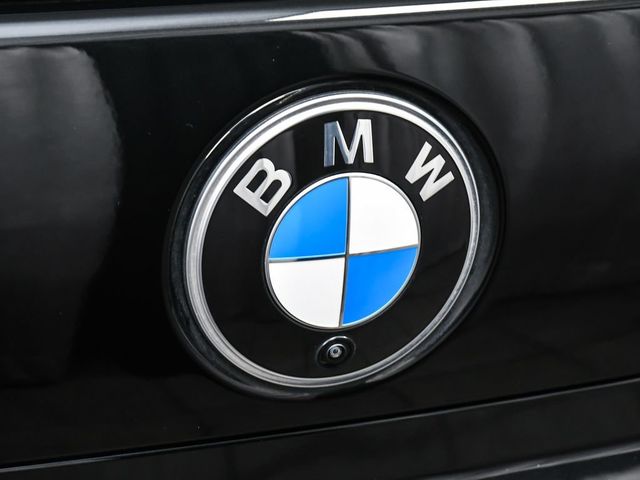 2023 BMW 7 Series 760i xDrive - 23011159 - 95