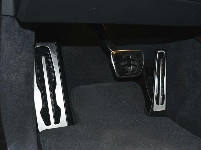 2023 BMW 7 Series 760i xDrive - 23011172 - 26