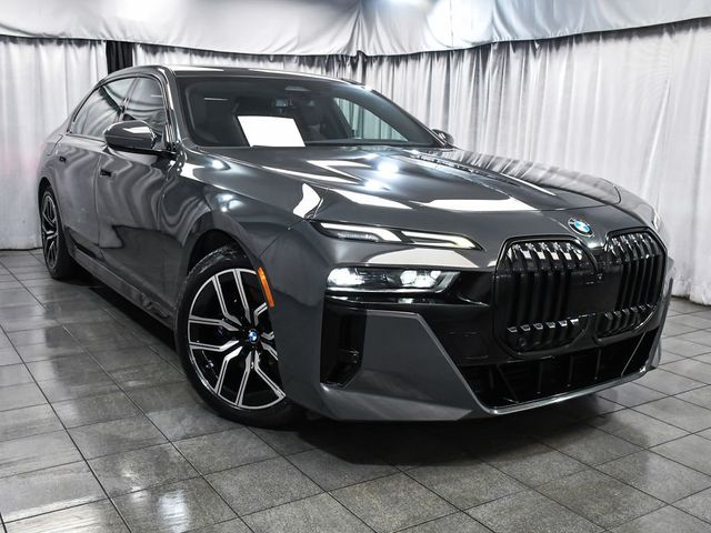 2023 BMW 7 Series 760i xDrive - 23011172 - 2