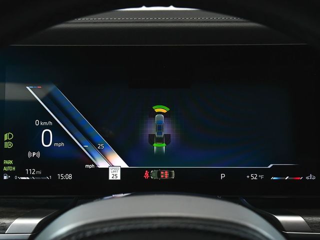 2023 BMW 7 Series 760i xDrive - 23011172 - 47