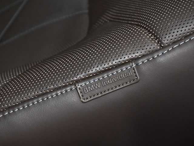 2023 BMW 7 Series 760i xDrive - 23011172 - 56