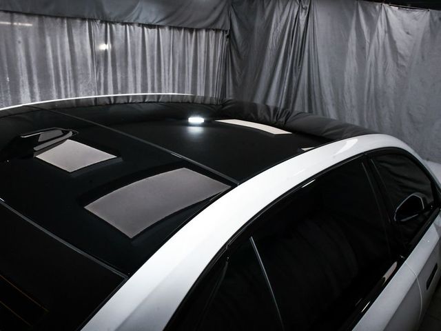 2023 BMW 7 Series 760i xDrive - 23048015 - 99