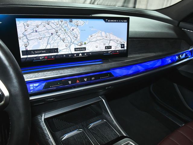 2023 BMW 7 Series 760i xDrive - 23048015 - 57