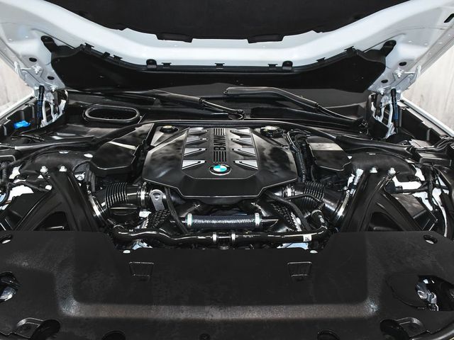 2023 BMW 7 Series 760i xDrive - 23048015 - 83
