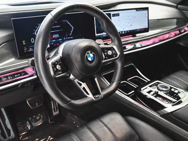2023 BMW 7 Series 760i xDrive - 22975464 - 20