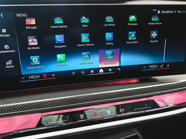 2023 BMW 7 Series 760i xDrive - 22975464 - 24