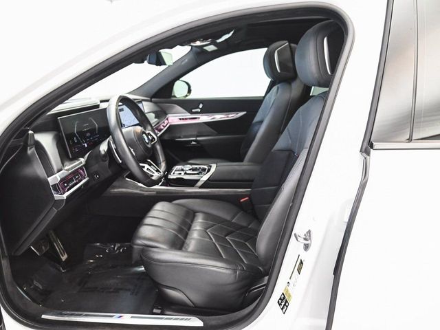 2023 BMW 7 Series 760i xDrive - 22975464 - 36