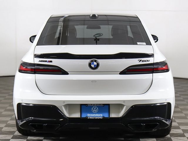 2023 BMW 7 Series 760i xDrive - 22969787 - 14